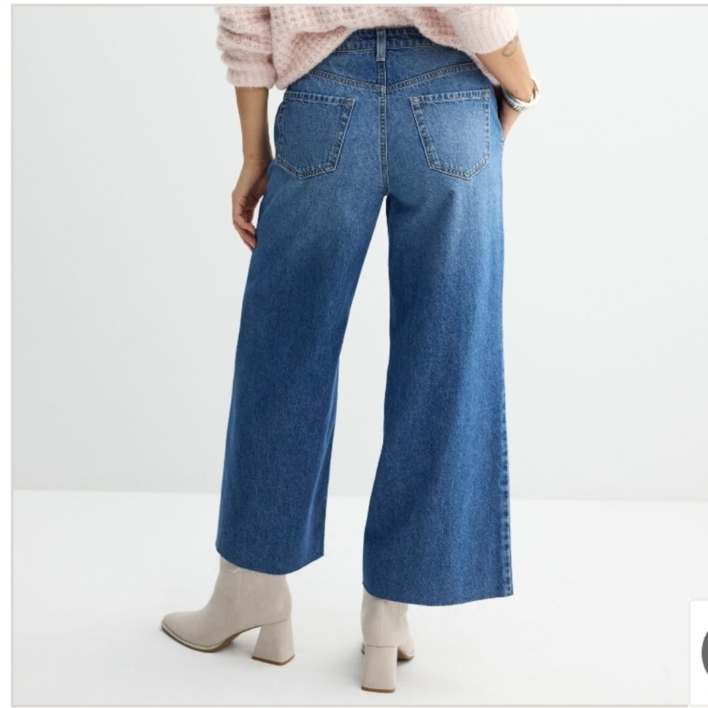 Wide Leg Blue Denim Jeans - Women - Picture 2 of 8